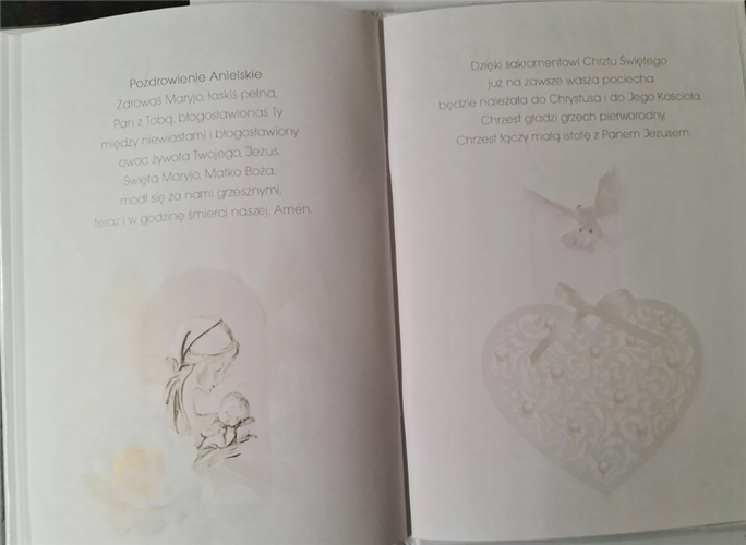 książeczka na Chrzest Święty, pamiątka na Chrzest   14,5 cm *20,5 cm 17368637255