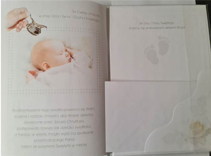 książeczka na Chrzest Święty, pamiątka na Chrzest   14,5 cm *20,5 cm 17368637255