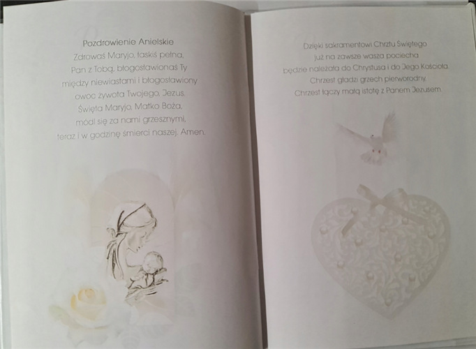 książeczka na Chrzest Święty, pamiątka na Chrzest 14,5 cm *20,5 cm 17368634285
