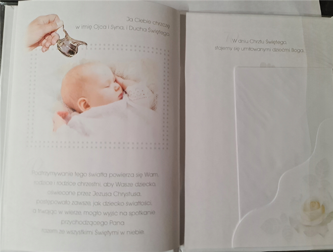 książeczka na Chrzest Święty, pamiątka na Chrzest 14,5 cm *20,5 cm 17368634285
