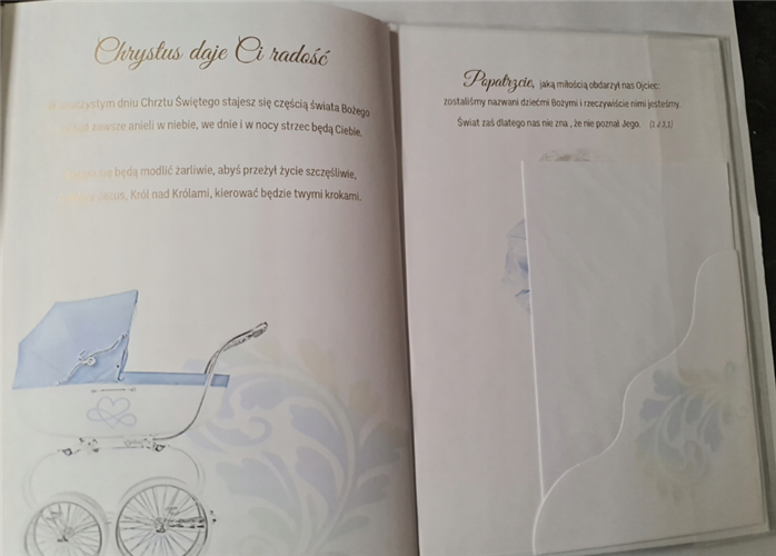 książeczka na Chrzest Święty, pamiątka na Chrzest 14,5 cm *20,5 cm 16897832039