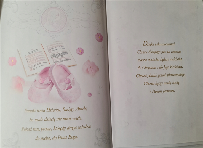 książeczka na Chrzest Święty, pamiątka na Chrzest 14,5 cm *20,5 cm 17368629779