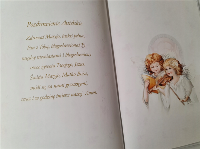 książeczka na Chrzest Święty, pamiątka na Chrzest 14,5 cm *20,5 cm 17368629779