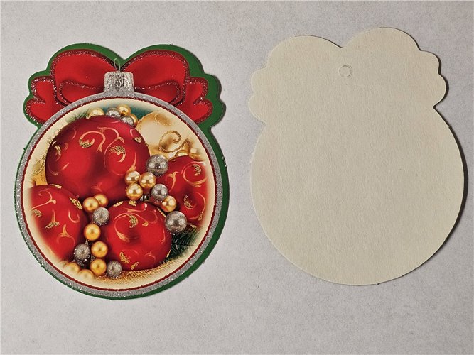 zawieszki przywieszki bileciki na paczki  7,5 x 9 cm