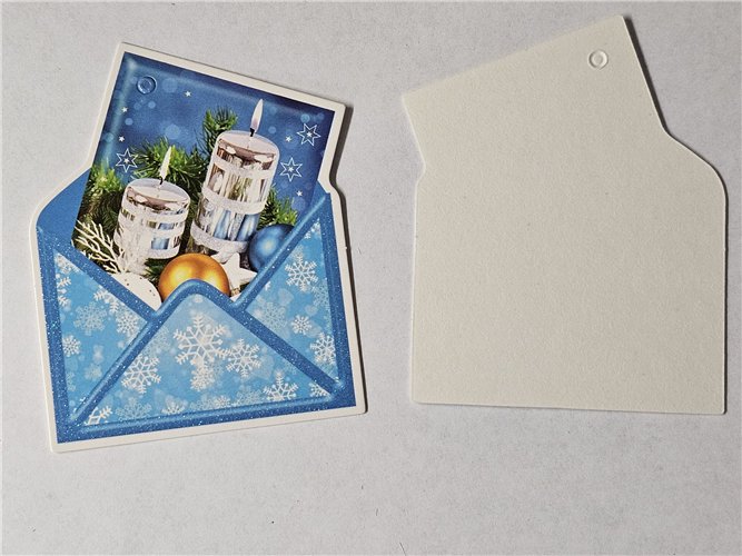 zawieszki przywieszki bileciki na paczki  7,5 x 9 cm 14831587875