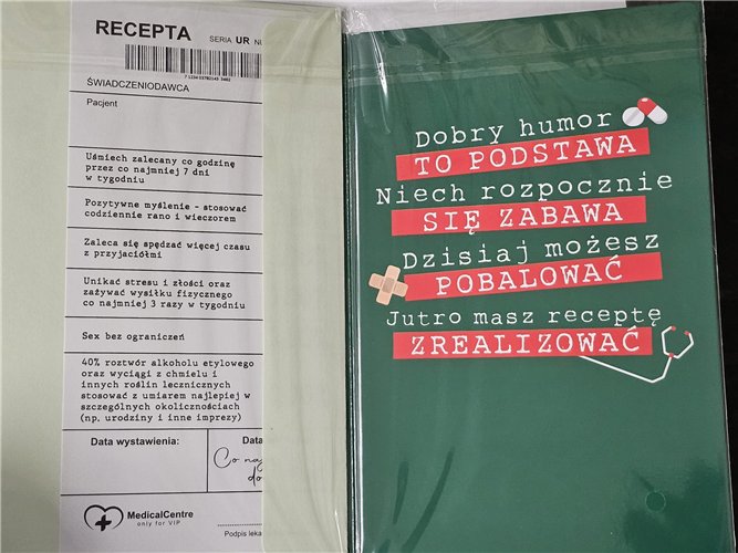 kartka urodzinowa na 30 lat  13 cm *20,4 cm 15379706815