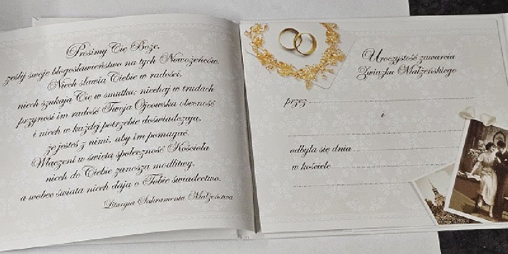 pamiątka na ślub, Książeczka na Ślub  15,1 x 19 cm